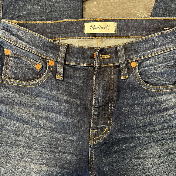 EUC Madewell 9” High Riser skinny jean, size 28T (tall), dark blue denim - Picture 3 of 4